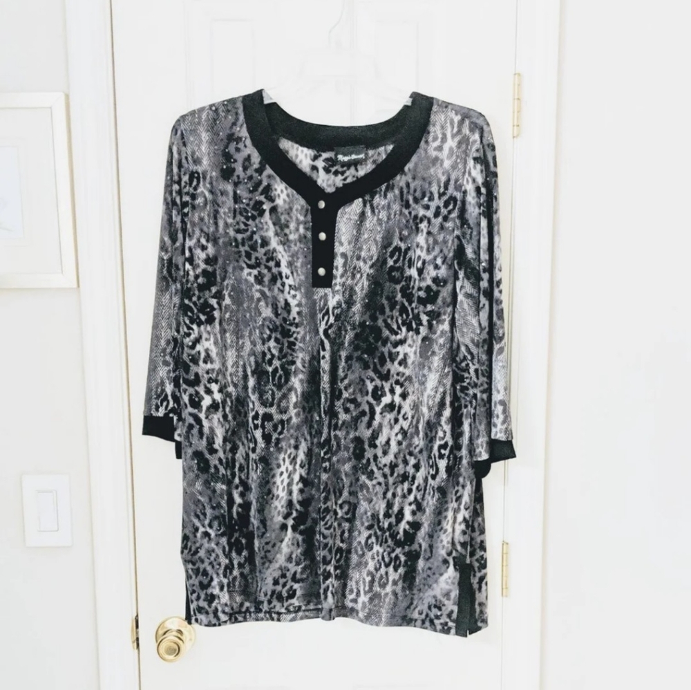 Maggie Barnes Black Leopard Tunic